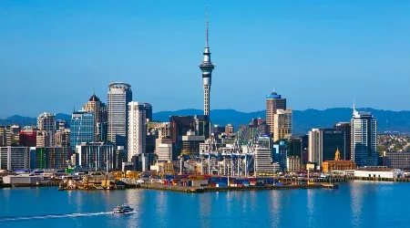 New Zealand flights: Travel bubble to start, but which airline has the best price?
