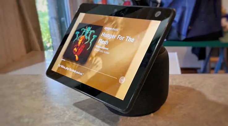 Image: Finder Amazon Echo Show 10 (3rd Gen)