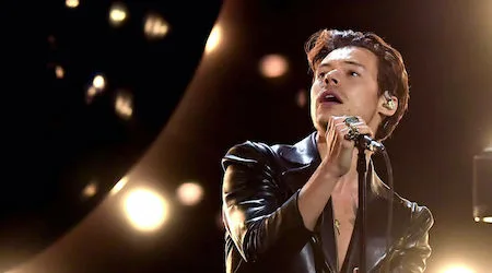 Pop prince Harry Styles rumoured to launch a unisex cosmetics and perfume brand