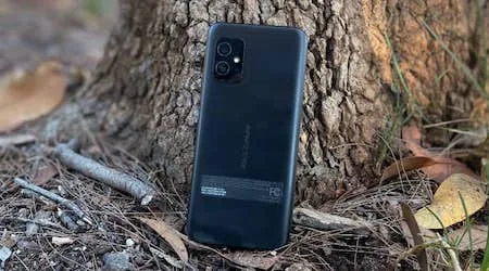 Asus Zenfone 8 review: Flagship specifications with compromises