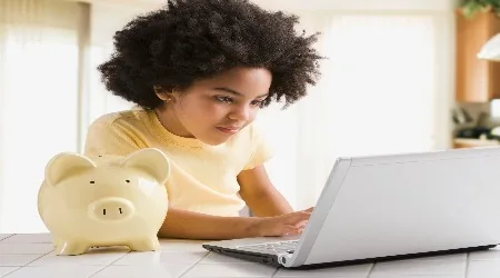 Kid-vestors: Nearly 300,000 Aussie children are investing in the stock market