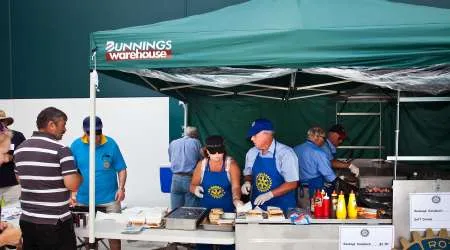 Bunnings and Officeworks join Flybuys, but there’s a snag