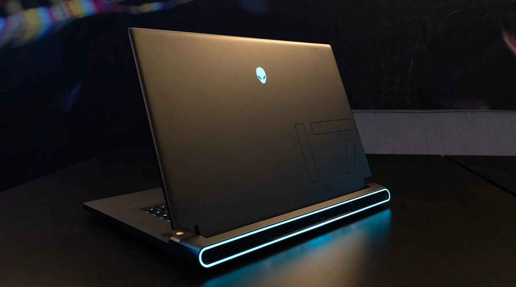 Alienware 刚刚推出 3 款新游戏笔记本电脑