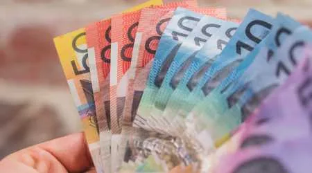Finder’s RBA survey: Cash rate decision uncertain as 50% of renters struggle to keep up
