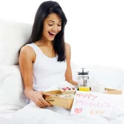 How much do Americans spend on Mother’s Day gifts?