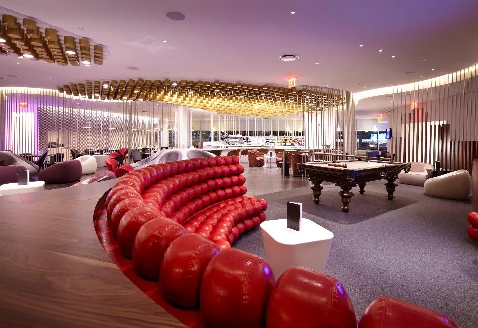 Credit cards with the best free airline lounges in the US ...