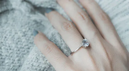 How to choose an engagement ring