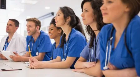 Sallie Mae creates new student loans for med school