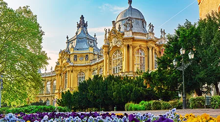 Using a credit card in Hungary