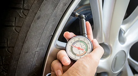 Tire pressure gauge buying guide