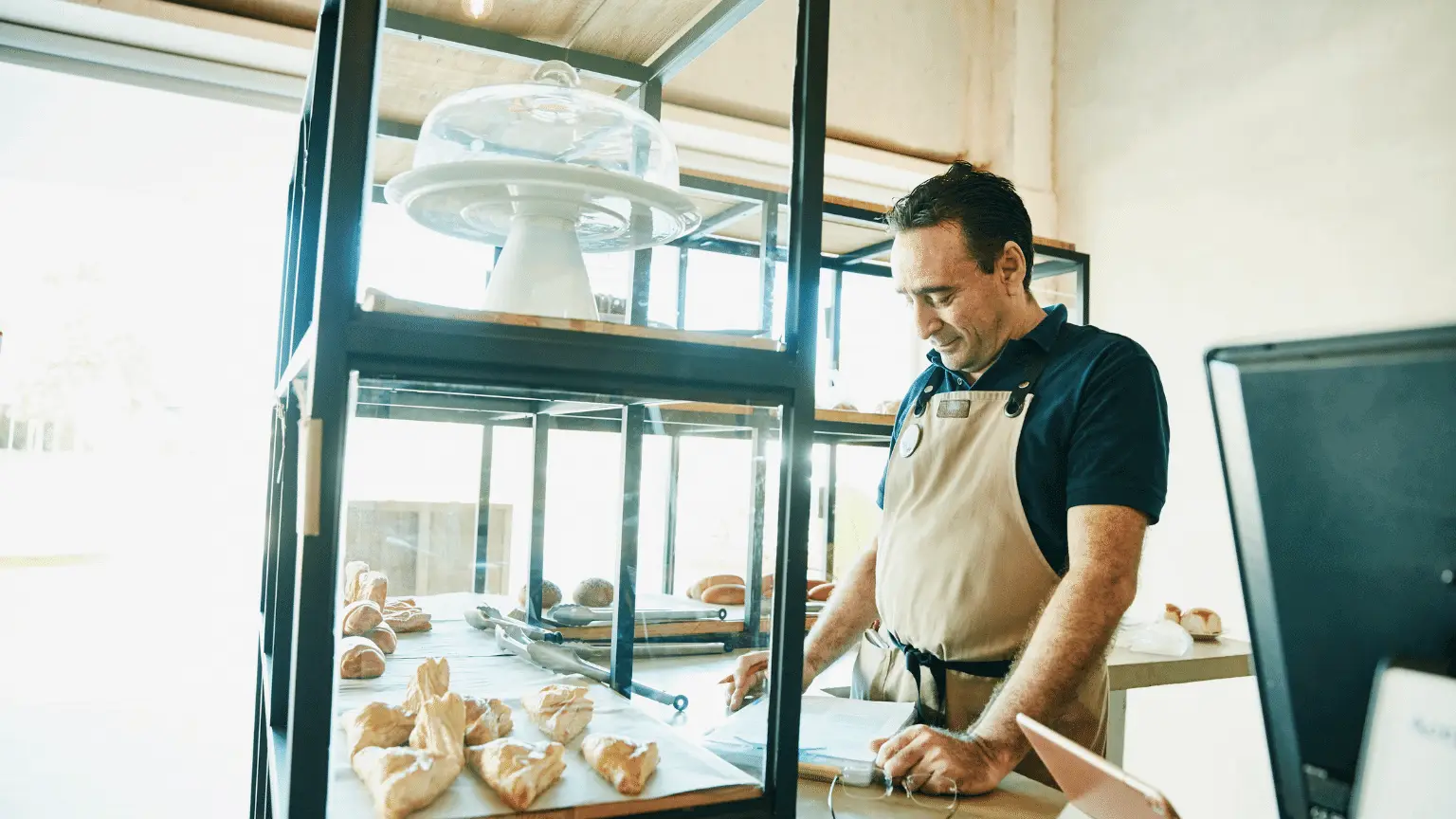 Image: Getty Images Man in bakery