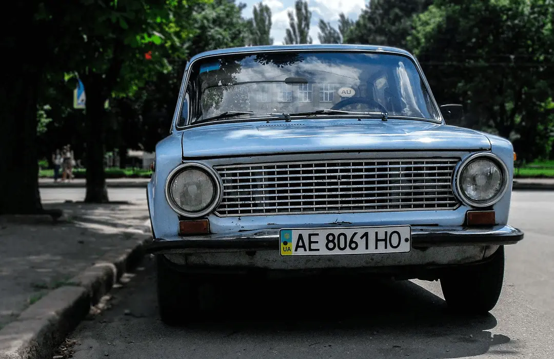 Image: Getty Images blue old parked car