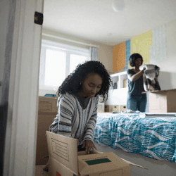 Image: Getty Images mother and daughter getting things ordered