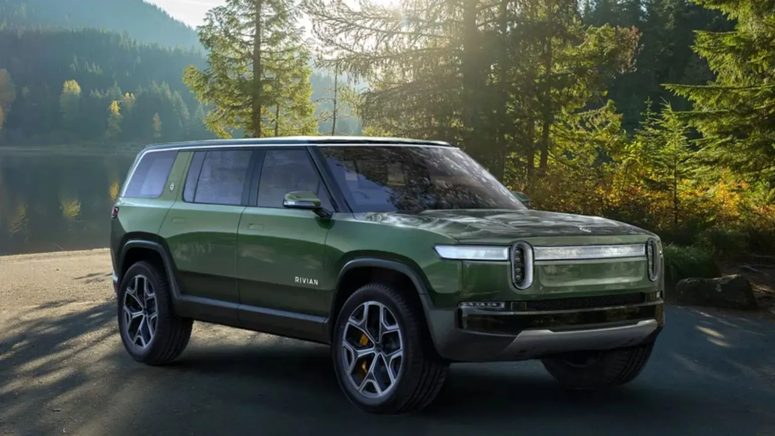 Rivian R1S car insurance rates | finder.com