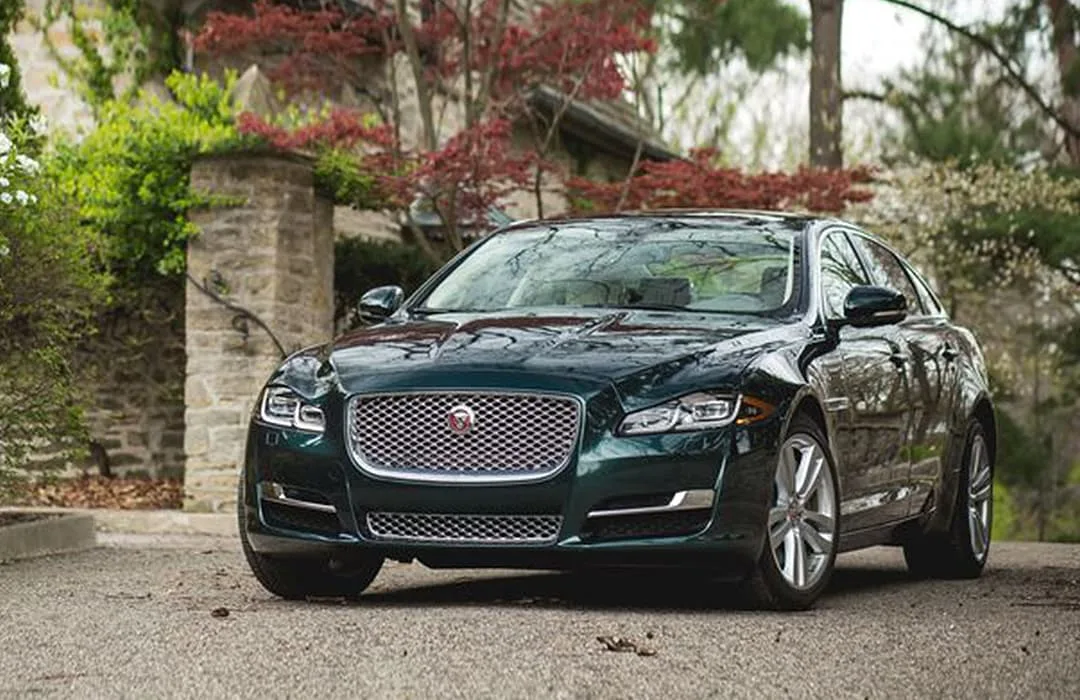 Jaguar XJR car insurance rates Jaguar XJR car insurance rates