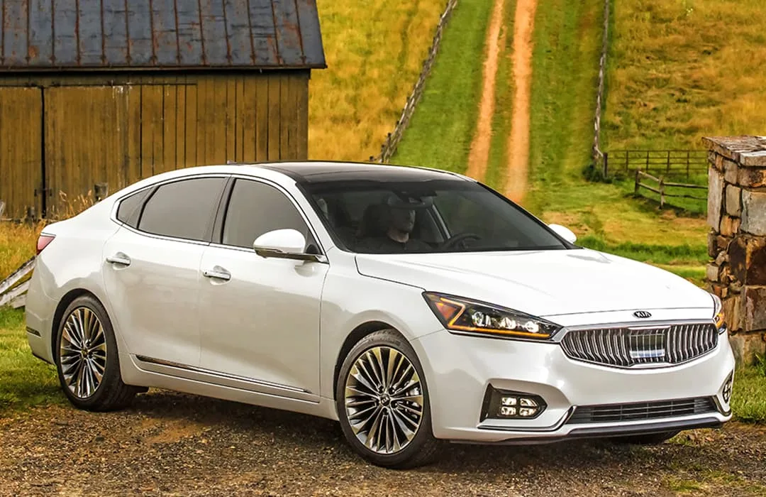 Compare Kia Cadenza car insurance prices