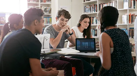 10 top scholarships for studying abroad