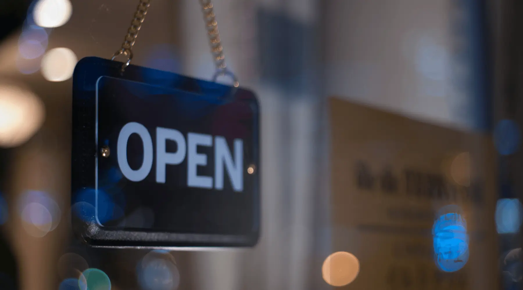 OpenSignOnGlassWindow_GettyImages_1800x1000 OpenSignOnGlassWindow_GettyImages_1800x1000
