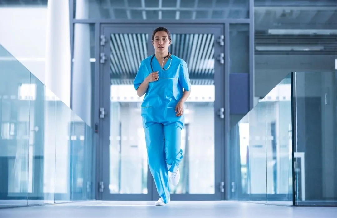 13 of the best shoes for nurses