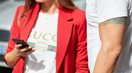 13 ways to style your t-shirts