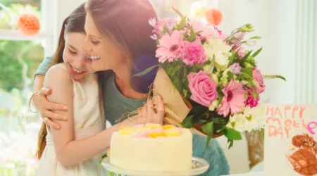 Mother’s Day Gift Guide Ideas Hub 2020