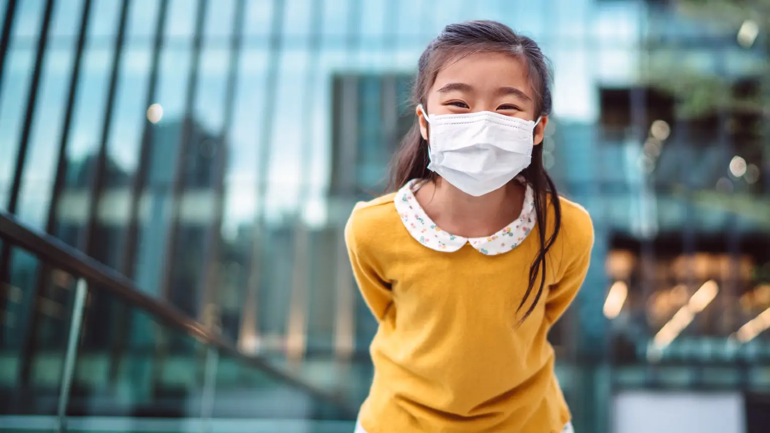 Image: Getty Images kid wearing face mask