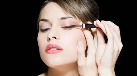 Where to buy eyeliner online in Singapore 2021