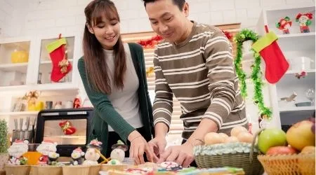 Where to buy materials for homemade Christmas gifts online