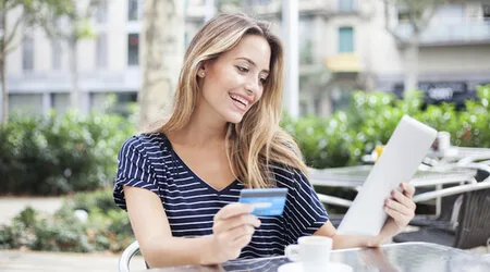 When is my credit card annual fee charged?