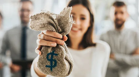 1 in 3 New Zealanders are living paycheque to paycheque