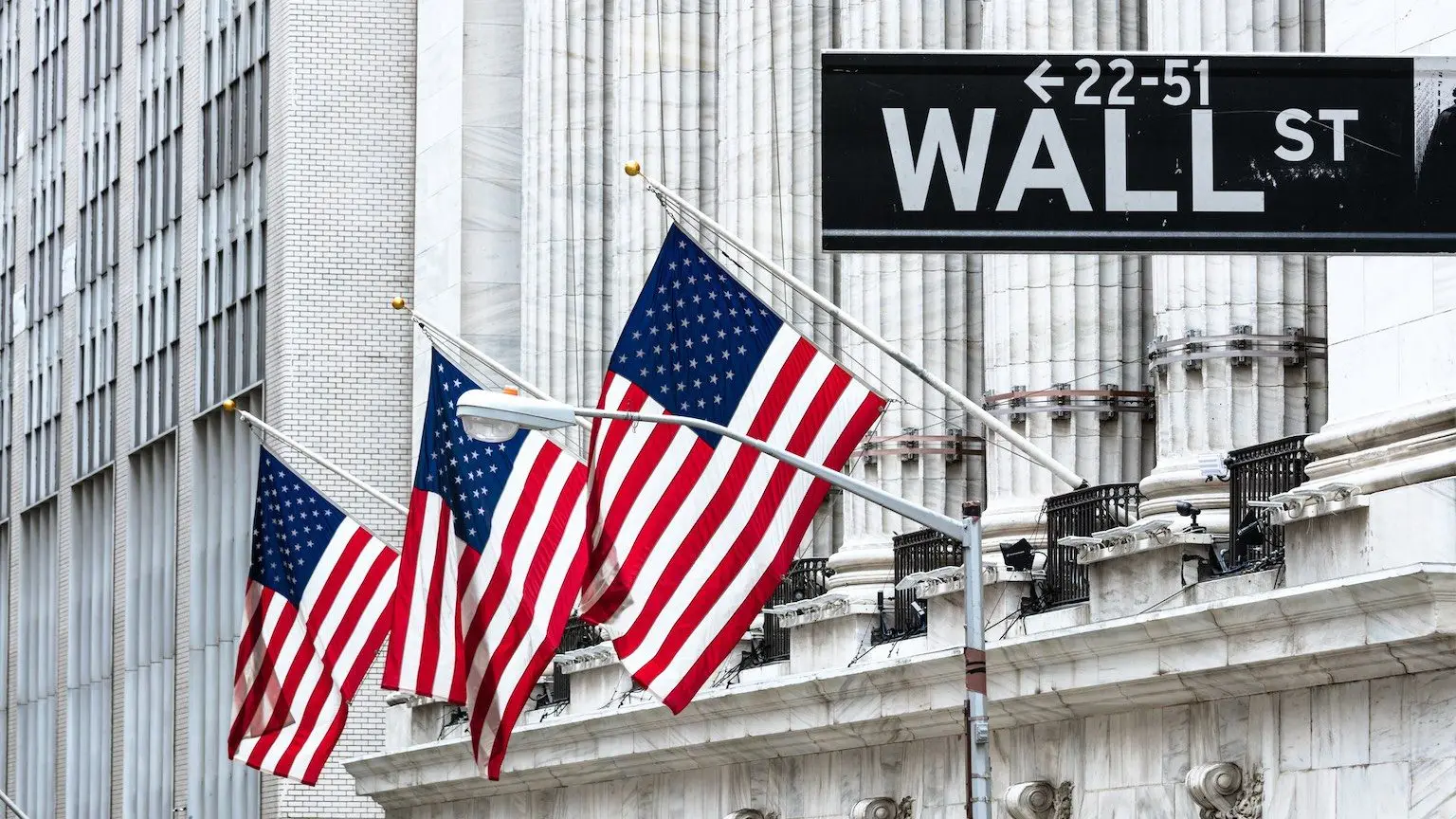 Image: Getty Images Invest in US stocks