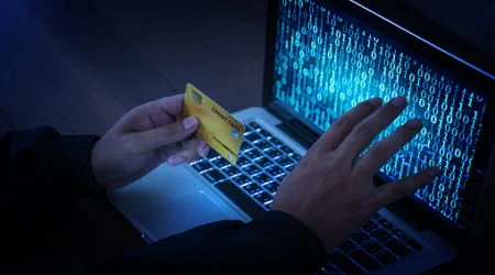 ‘Tis the season for scammers