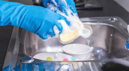 Tempat membeli sabun cuci piring secara online di Indonesia