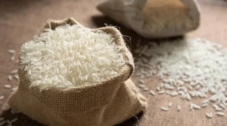 Tempat membeli beras secara online di Indonesia