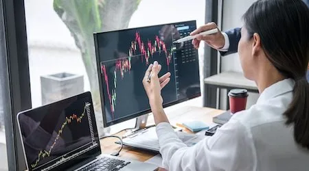Large computer monitor buying guide: How to compare flat, curved, LCD, IPS monitors and more