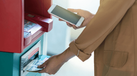 Banks that offer contactless ATM access in the UK