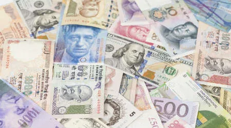 Small Exchange: China’s forex reserves rise, Ethiopia devalues its currency and India’s reserves under threat
