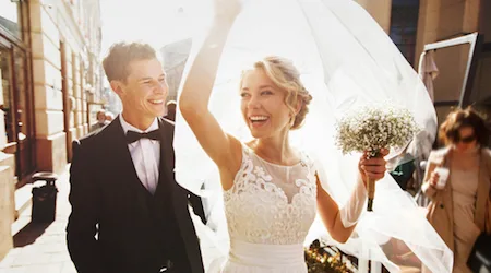 5 top tips for choosing your wedding jewellery