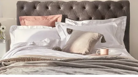 Where to find cheap but stylish furniture online