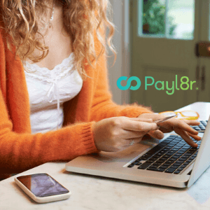woman shopping online