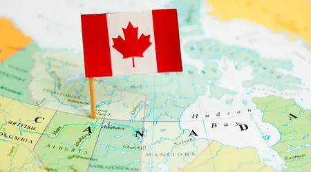 Best bank accounts for newcomers to Canada for 2023