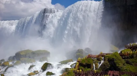 The best time to visit Niagara Falls