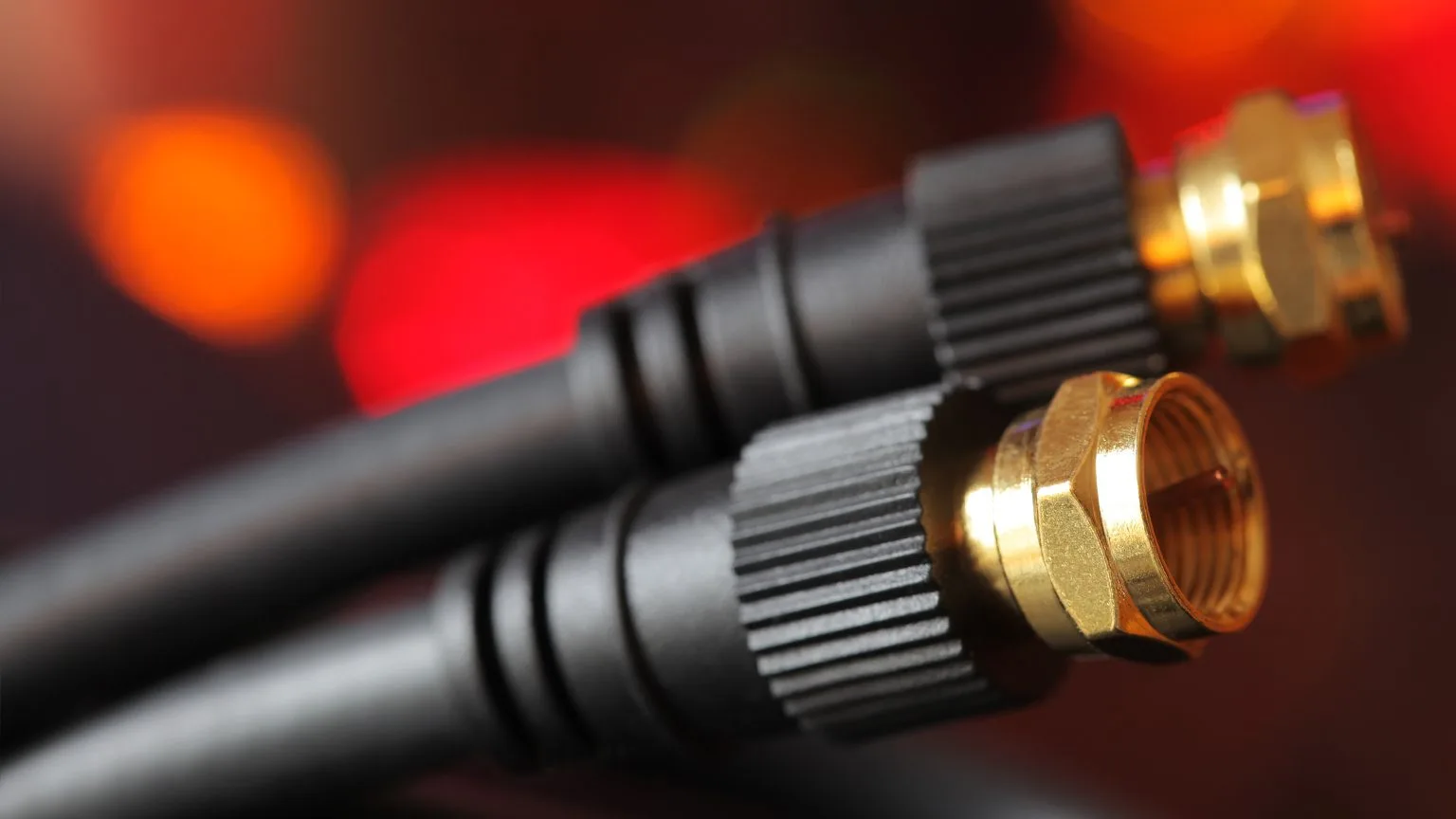 Image: Finder Close up of the ends of coaxial cable