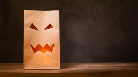 Where to buy Halloween face masks online in Canada