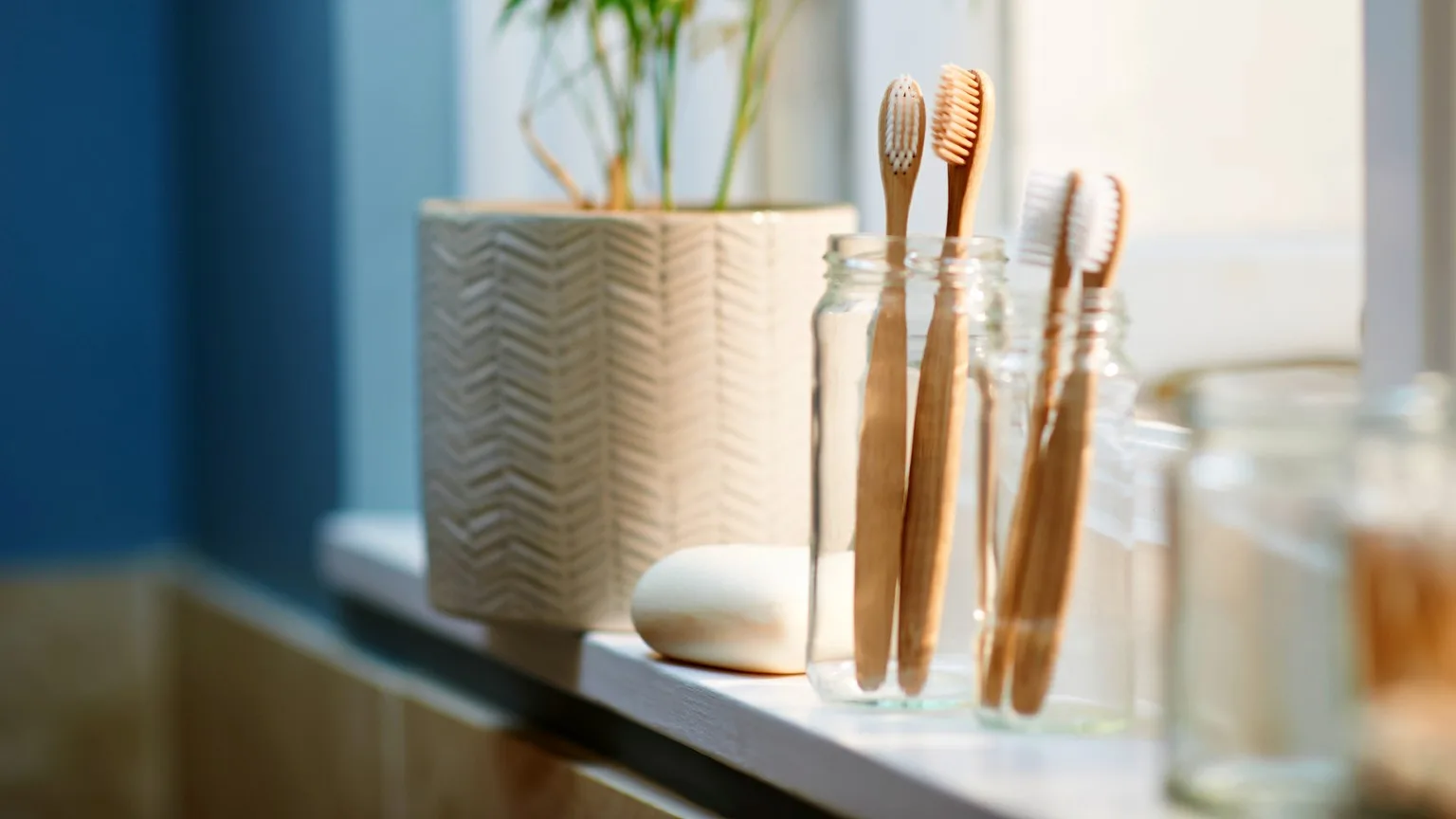 Image: Getty Images toothbrush holder