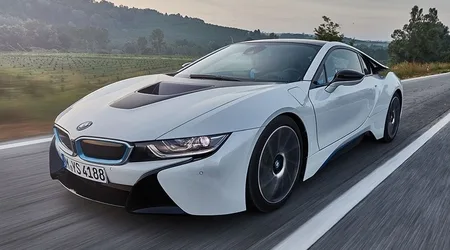 How much does BMW i8 insurance cost?