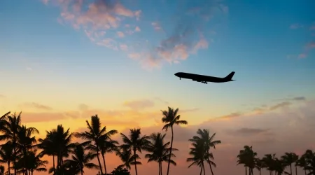 Hawaiian Airlines Black Friday and Cyber Monday deals in 2021