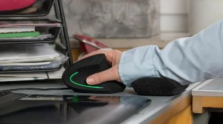 Where to buy wired ergonomic gaming mice online in Hong Kong