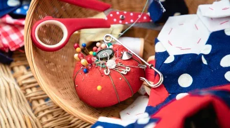 Where to buy sewing kits online in Hong Kong