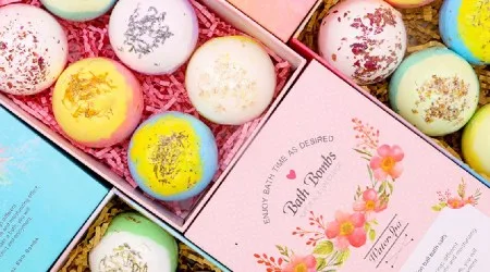 Top 9 sites to buy bath bombs 2021